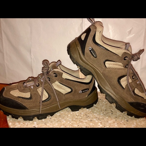 Nevados Hiking 🥾 Shoes - Picture 1 of 8